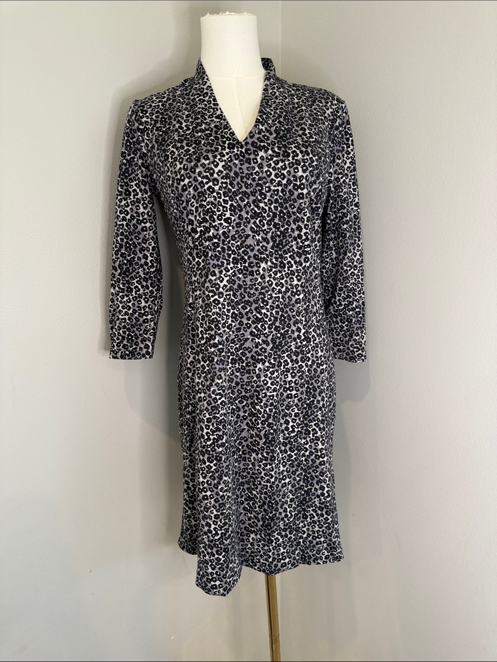 J. McLaughlin Black and White Leopard-Print Midi Dress